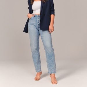 Abercrombie and Fitch AF Curve Love High Rise Dad Jean  650469206 Size 29/8r